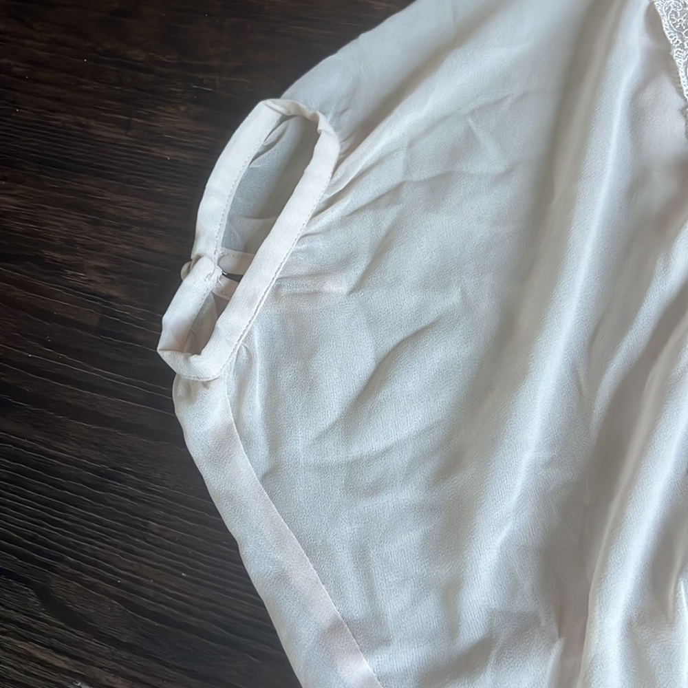 Lace Blouse - Picture 3 of 5